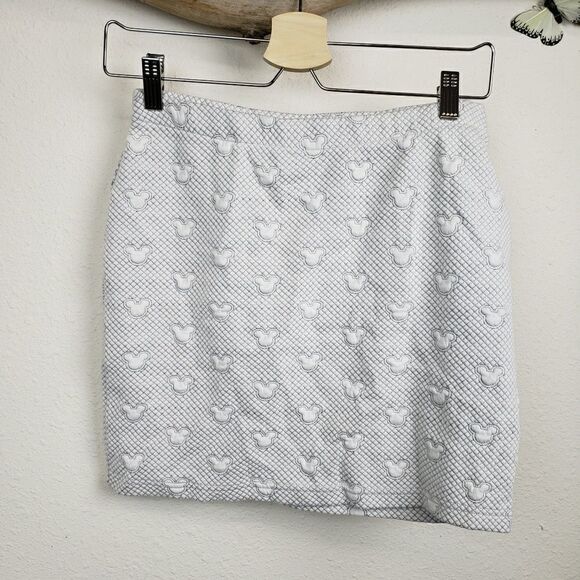 Lauren Conrad Disney quilted Mickey mouse - Picture 8 of 8